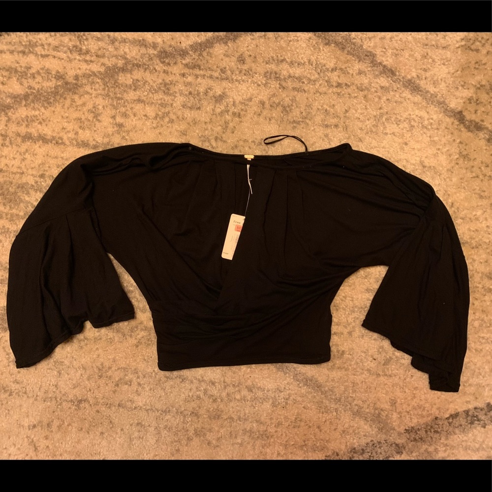 Black free people shirt